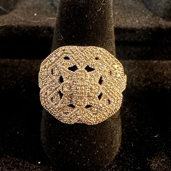 Southern Silver - Picture 6 of 16